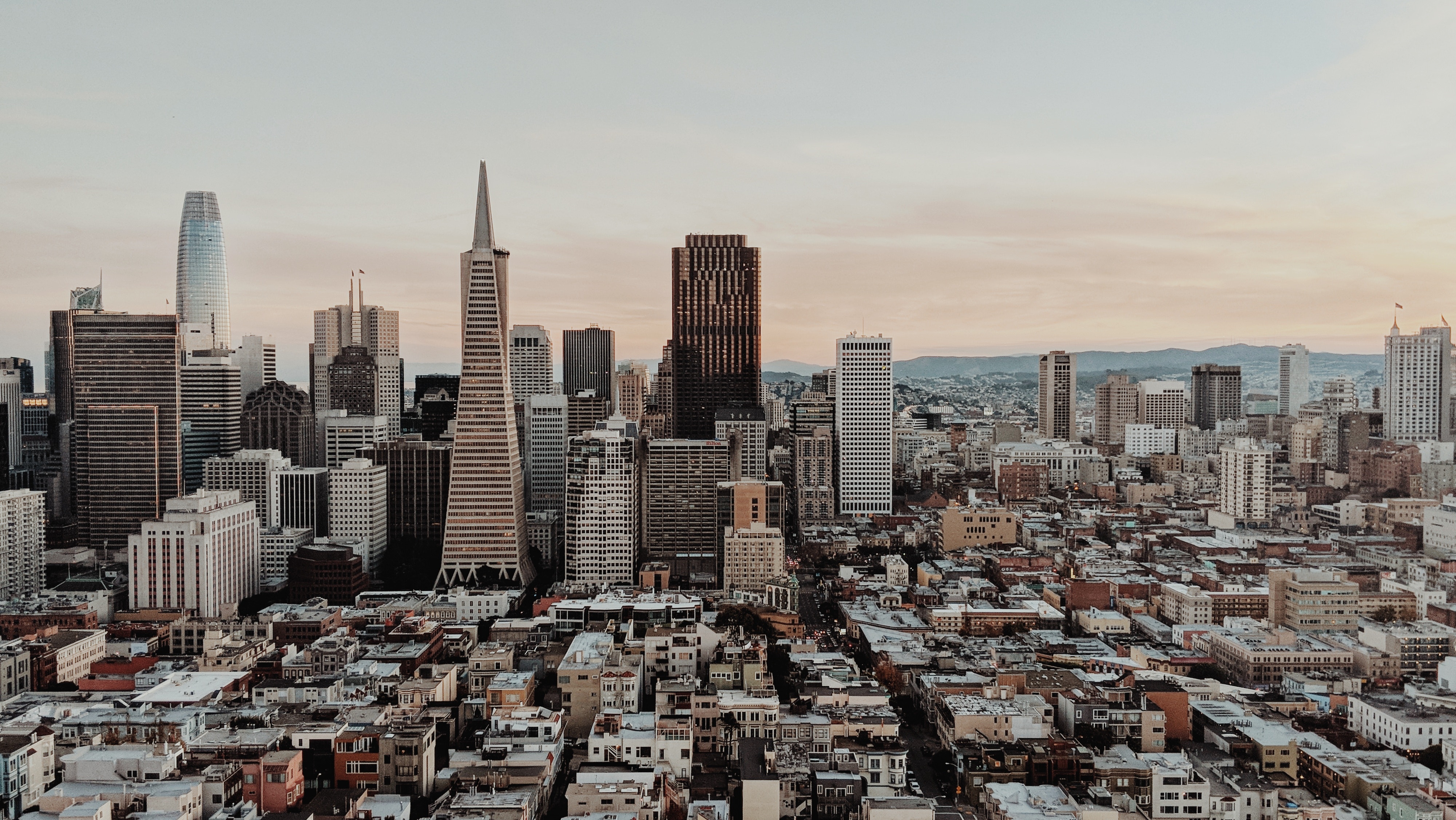 Your Guide to Downtown San Francisco - Get on Board!