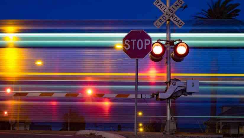 Train passing safety lights